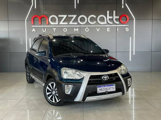TOYOTA ETIOS 1.5 XLS 16V FLEX 4P MANUAL TOYOTA ETIOS 1.5 XLS 16V FLEX 4P MANUAL